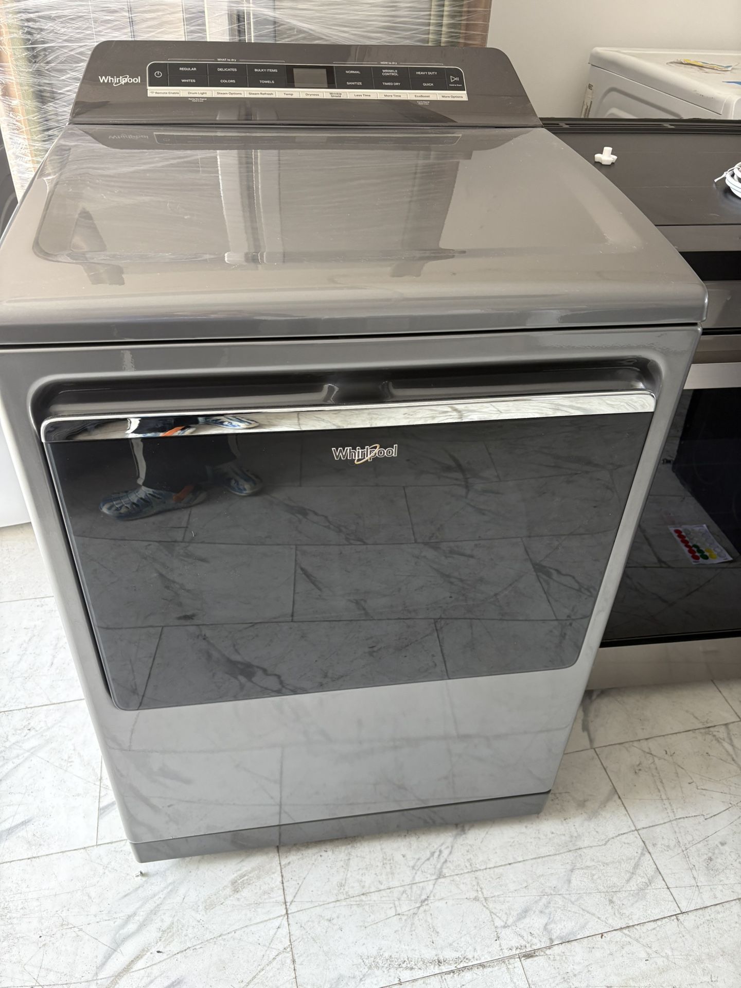New Whirlpool Electric Dryer(220volt Required)
