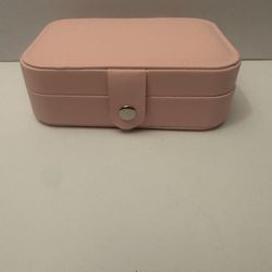 Jewelry Box Pink For Various Jewelry Pieces . Makes A Great Gift Idea  ALL OFFERS WELCOMED 