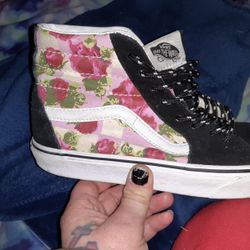 Van's Romantic Pink Rose's 