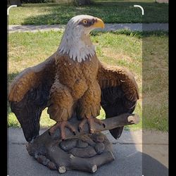Eagle  Statue