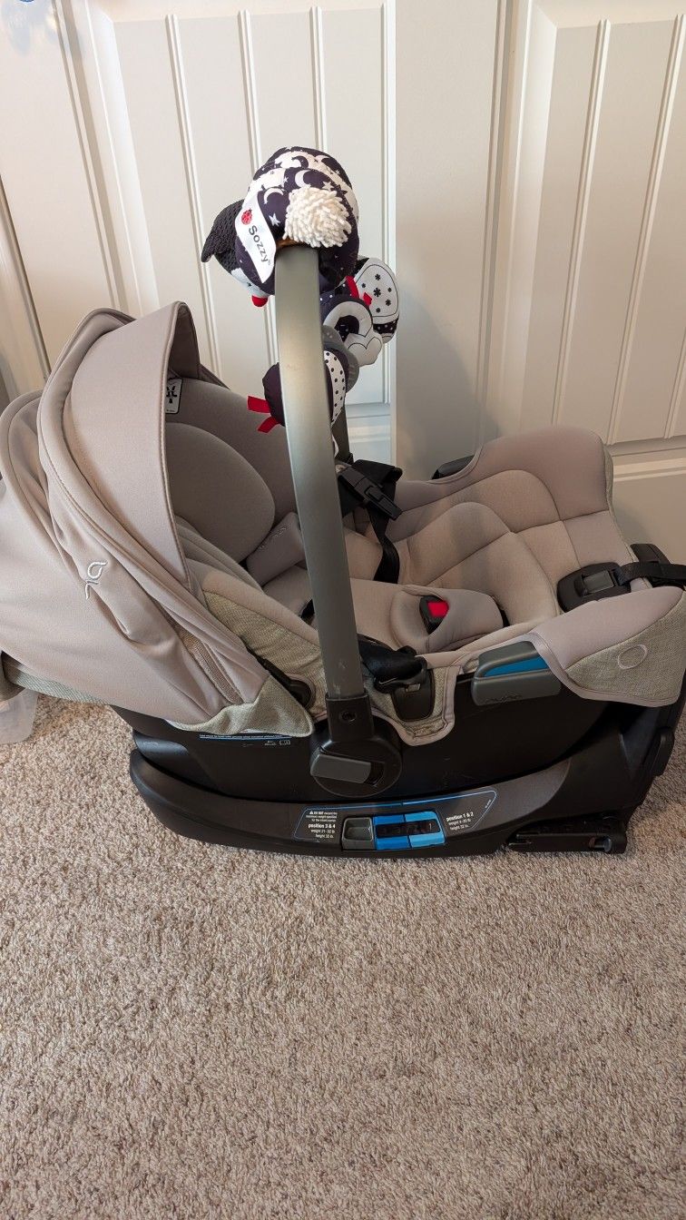 Nuna PIPA Rx Carseat With Base