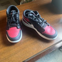Boys Nike Air Jordan Sz 5.5