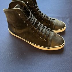 Banana Republic High Top Sneakers 