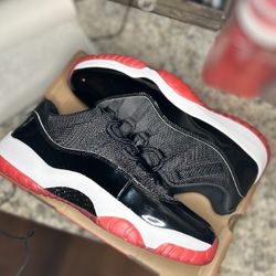 Jordan 11 Bred Low
