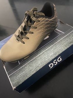 Girls Youth Soccer Cleats/ Shoes