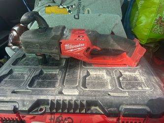 Milwaukee M18 Fuel Hole Hawg Right Angle Drill
