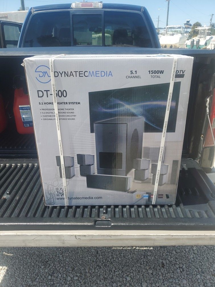 Dynatec Media Home Theater System Brand New