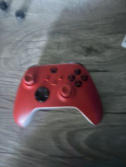 Red Xbox Controller