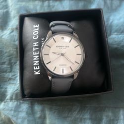 Keneth Cole Watch 