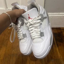 Jordan 4 Oreo