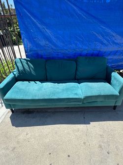 Free Couch