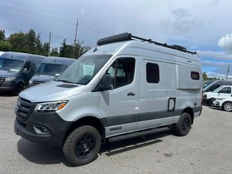 2021 Mercedes-Benz 4x4 Winnebago Revel