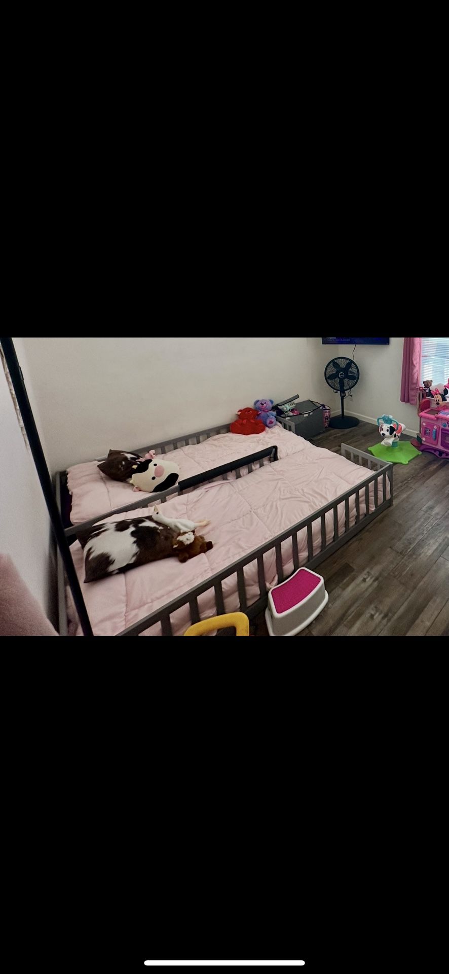 Double Twin Floor Bed With Fence, Guardrails