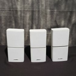 BOSE lot Of 3 Double Cube Speakers White Lifestyle coustimass