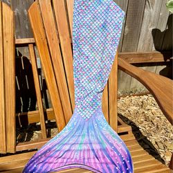 Kids mermaid tail 🧜🏽‍♀️