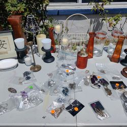 Free. Jewelry And Decorations