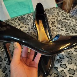 Madden Girl Shiny Black Cone Heels, Size 11M