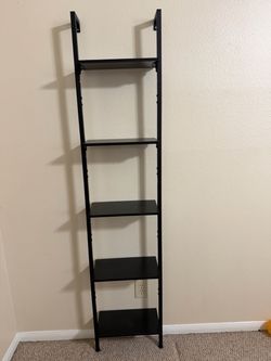 Black Metal Ladder Shelf 5-Tier