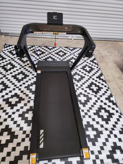Centr Runr Tool Less Treadmill