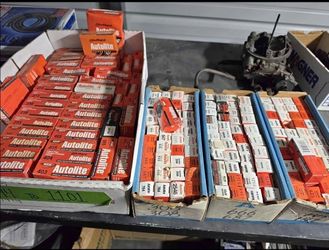 111 Pcs AUTOLITE COPPER SPARK PLUGS NEW - FOR ONLY $99