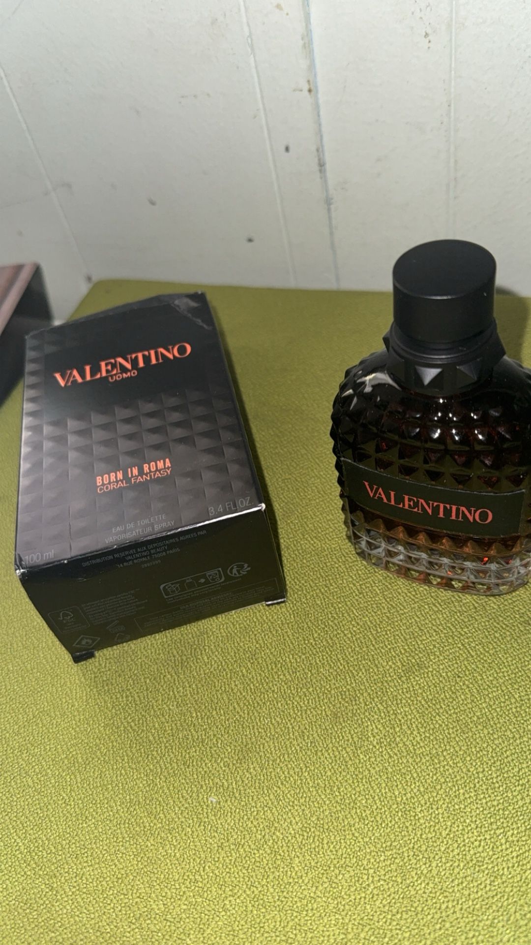 Valentino Coral Fantasy Colonge 