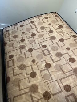 Queen size bed