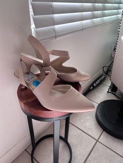 Nude Pointed-Toe Slingback Heels