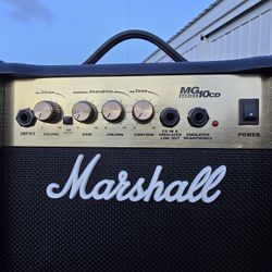 Marshall  MG Series 10 CD Guitar Amp