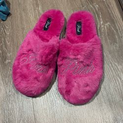 Victoria’s Secret Pink Slippers Large