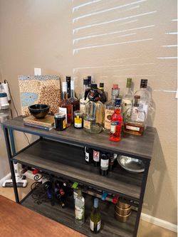 3-Tier console table - YES IT’S AVAILABLE