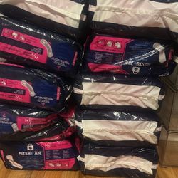 20 New packs of long pads 