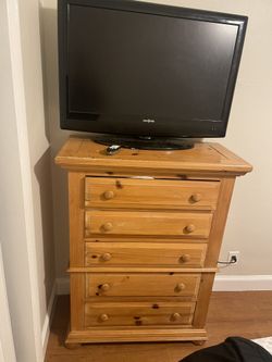 Wooden Dresser 