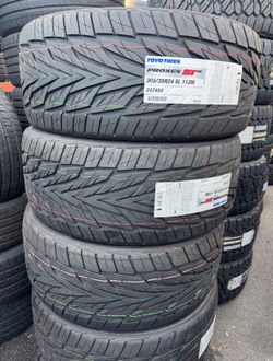 New Toyo 305/35R24 Proxes STIII Tires