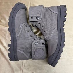 NWB Palladium 1pc Leather Shoes