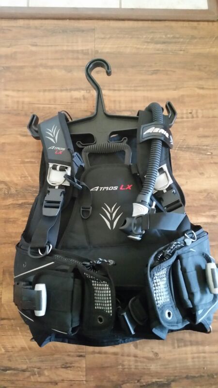 Aeris Atmos Scuba BCD