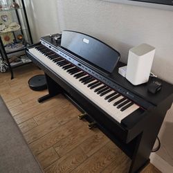 Upright electric Piano