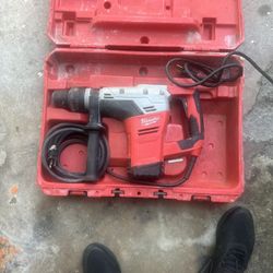 Milwaukee Hammer Drill