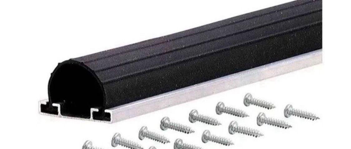 M-D Black Aluminum /Vinyl Weatherstrip For Garage Doors 9 ft. L X 3/4in.