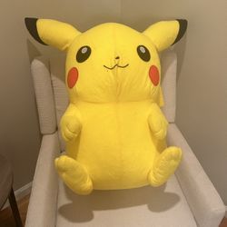 Pikachu Jumbo Size Arcade/Boardwalk Prize