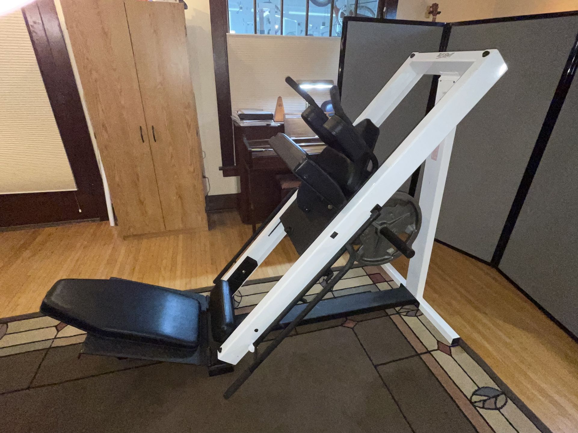 Tuff Stuff Leg Press Hack Squat Machine