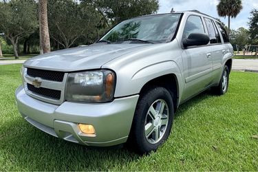 Chevrolet TrailBlazer SUV Silver