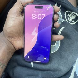 Apple iPhone 16 Pro 
