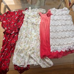 Girls bag of clothes $10