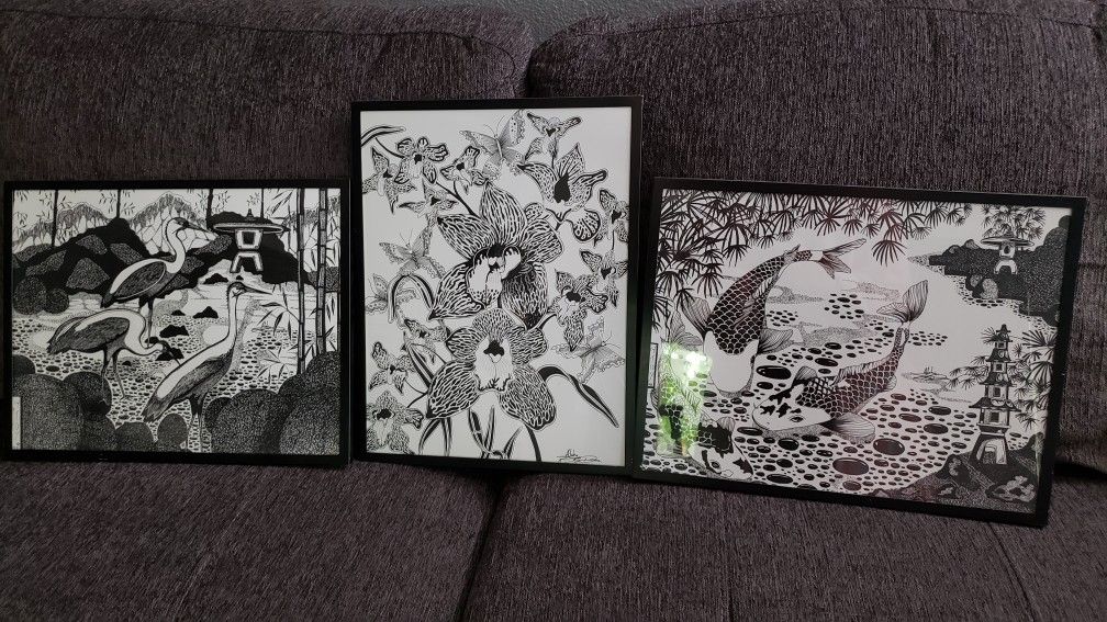 Blk N Wht Art $15 Obo