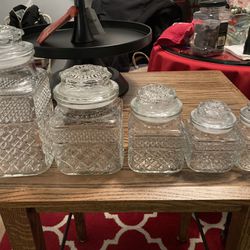 Vintage Anchor Hocking Glass Wexford Canister Set. USA