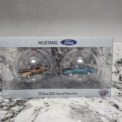 M2 Machines Mustang 2 Pack Ordaments
