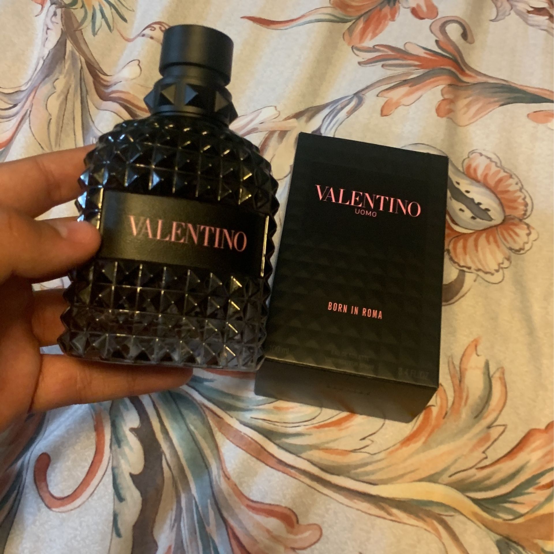 Valentino Born In Roma 100% AUTHENTIC 3.4oz