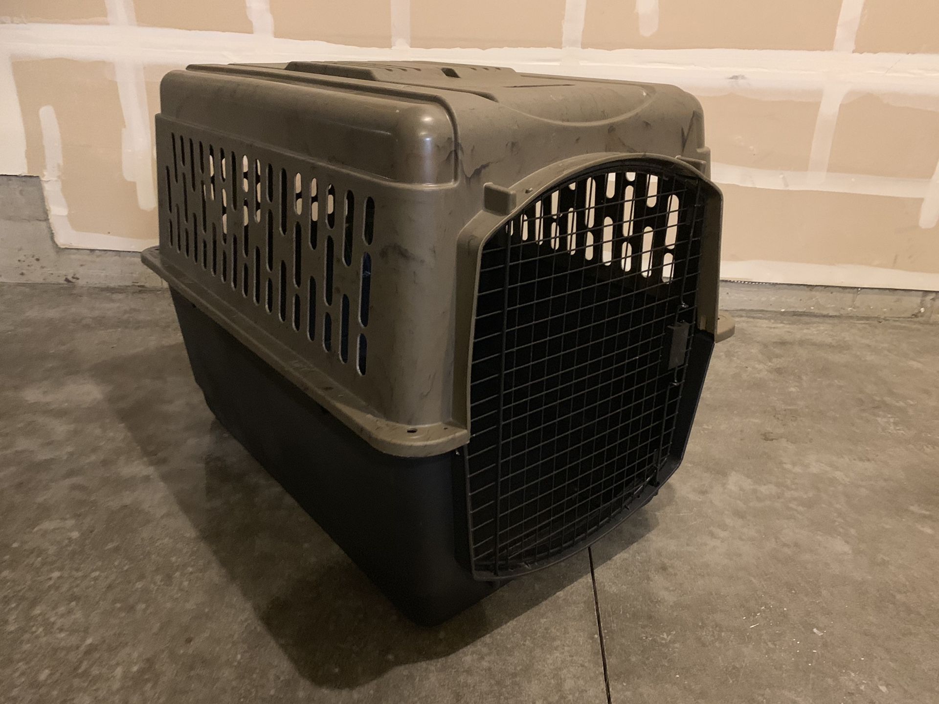 Petmate 40” Ruffmaxx Camo Dog Crate
