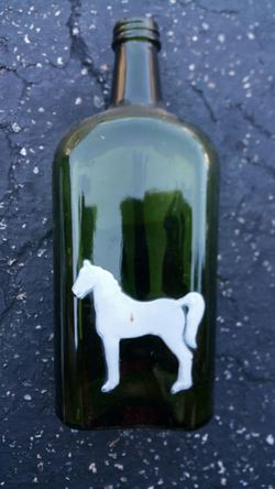 Vintage White Horse distillery bottle