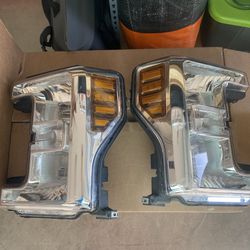 Ford F-250 Headlights 2018